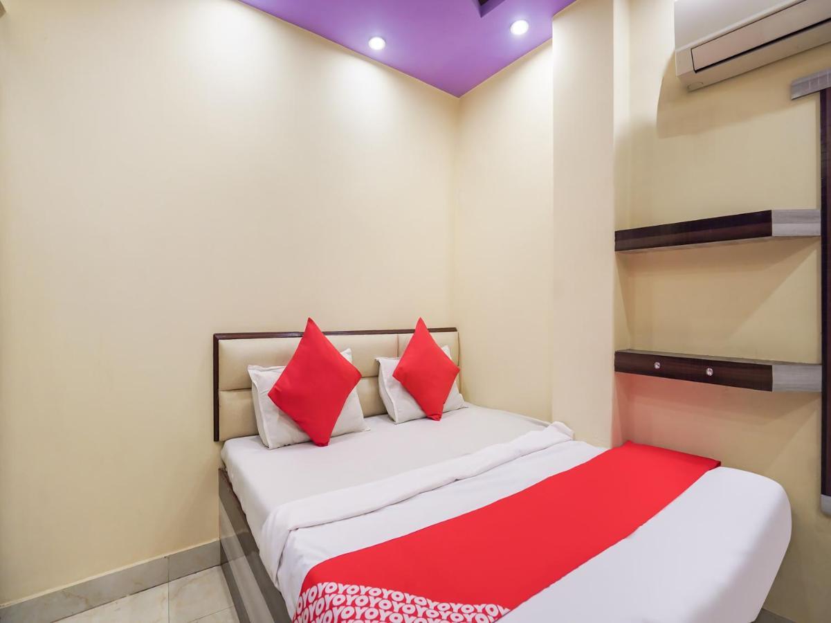 Oyo 75627 New Ankit Guest House Варанаси Екстериор снимка
