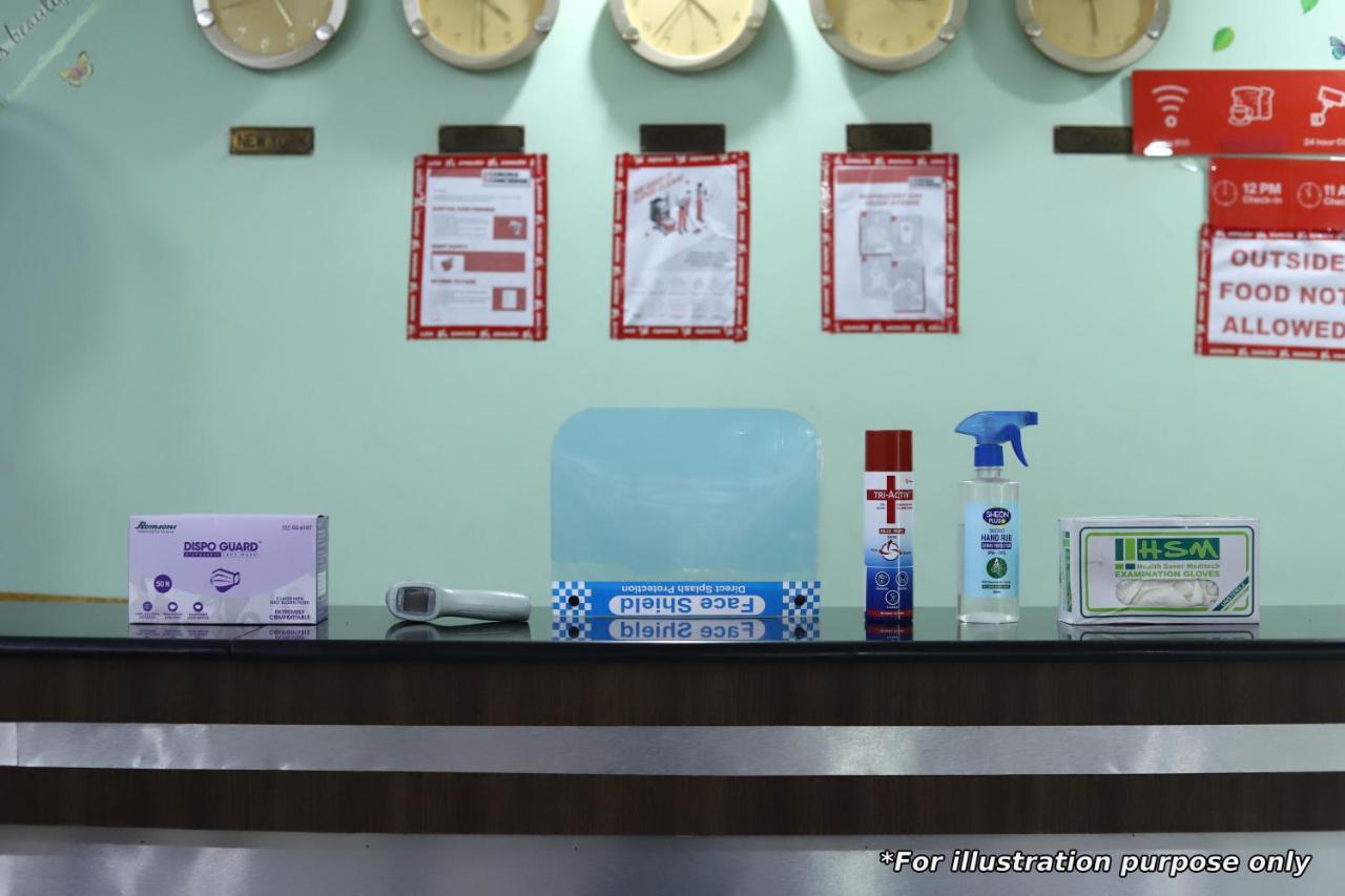 Oyo 75627 New Ankit Guest House Варанаси Екстериор снимка