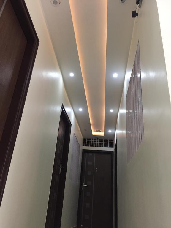Oyo 75627 New Ankit Guest House Варанаси Екстериор снимка