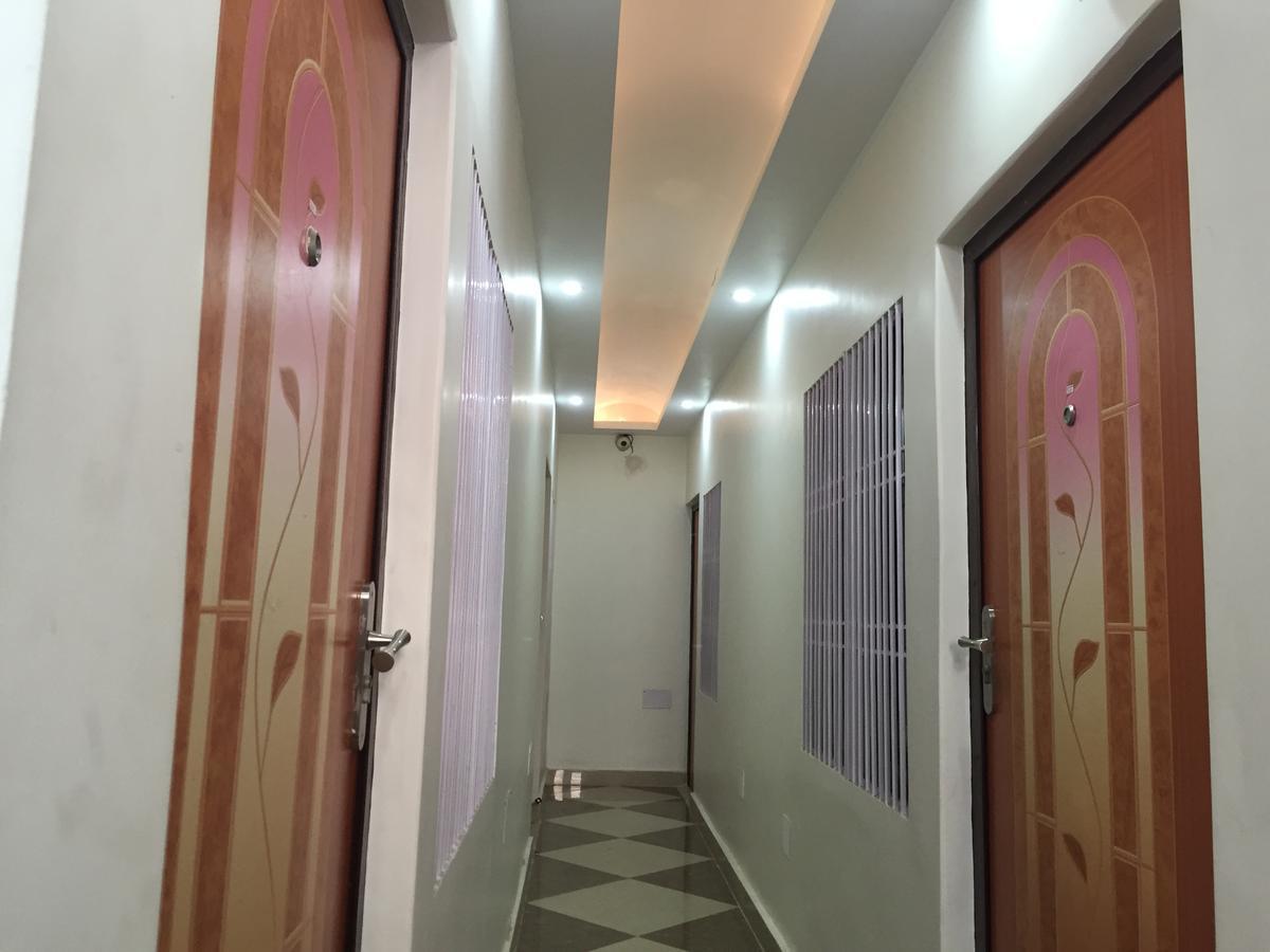 Oyo 75627 New Ankit Guest House Варанаси Екстериор снимка